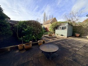 Photo 13- click for photo gallery